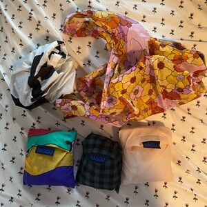 Bundle of 5 reusable baggus